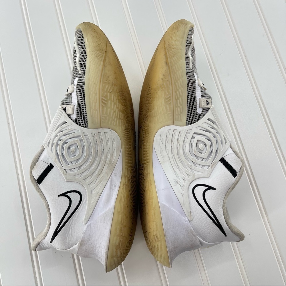 Nike Kyrie Low 3 Eclipse 2020 Size 9 - Picture 5 of 12